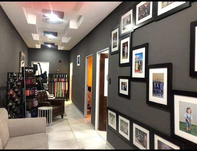 86M² OFFICE TO LET IN ROSEBANK